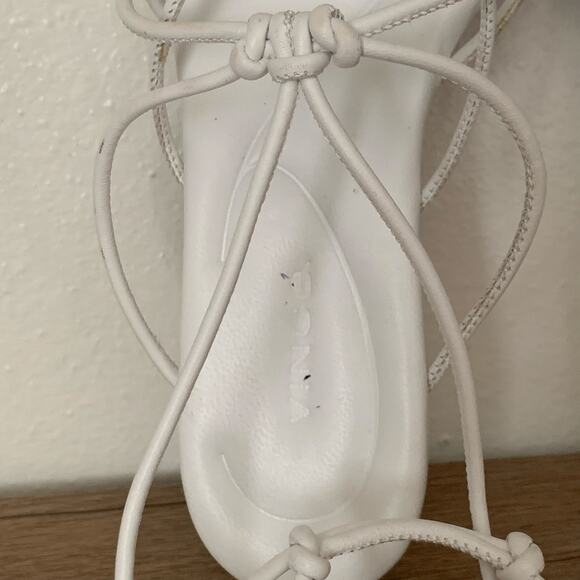 VINCE Kenna Leather Strappy Gladiator Knotted Leather Sandal Flats sz 6 US White - Picture 13 of 16